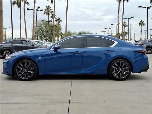 2022 Lexus IS 350 Base