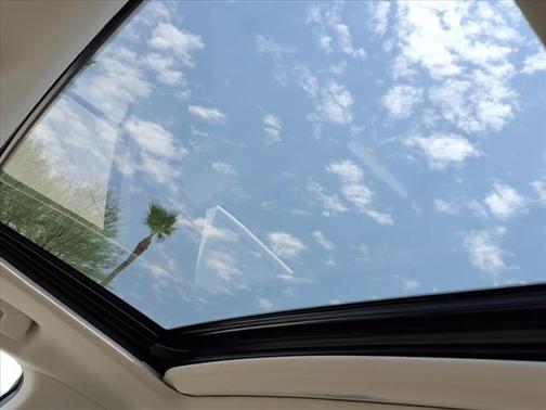 2025 Lexus ES 300h Base