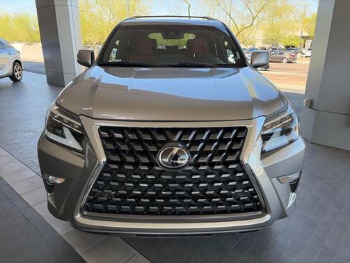 Atomic Silver 2023 Lexus GX 460 Premium