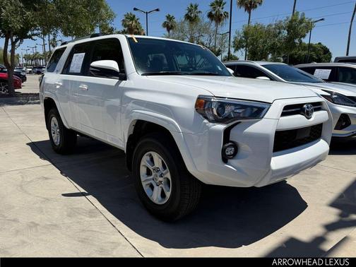 White 2022 Toyota 4Runner SR5 Premium