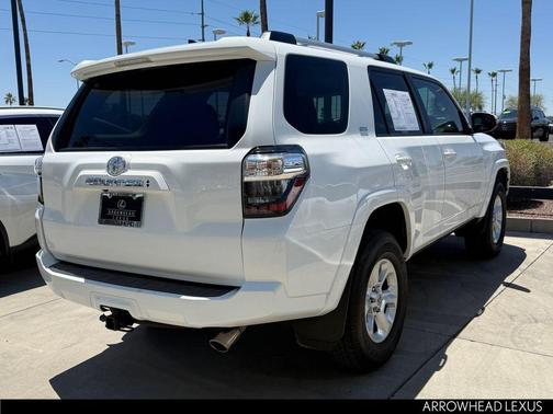 White 2022 Toyota 4Runner SR5 Premium