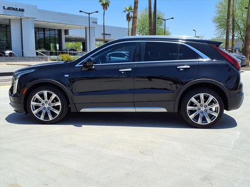 2019 Cadillac XT4 Premium Luxury