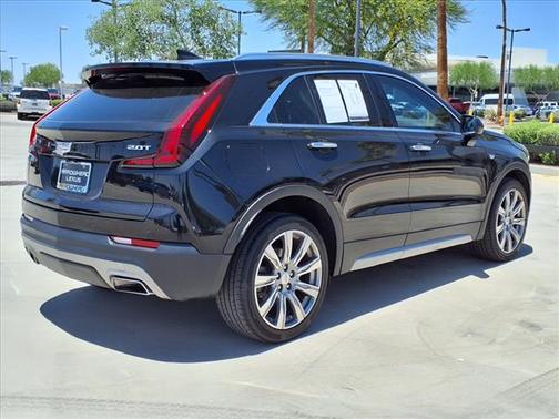 2019 Cadillac XT4 Premium Luxury