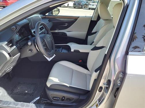 2025 Lexus ES 350 Base