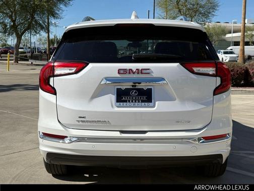 2023 GMC Terrain Denali