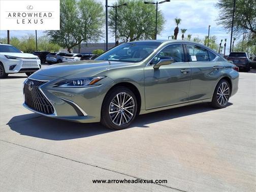 2025 Lexus ES 300h Base