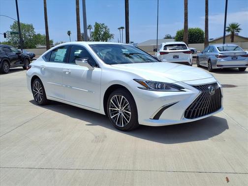 2025 Lexus ES 300h Base