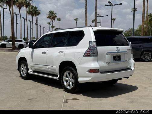 Starfire Pearl 2017 Lexus GX 460 Base