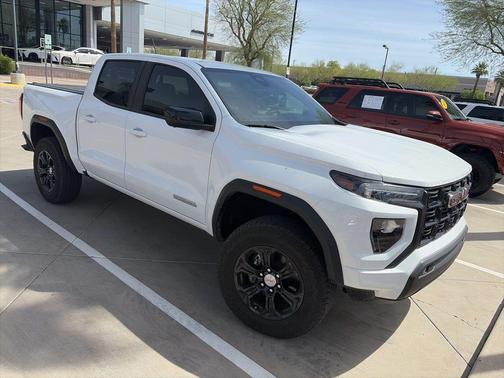 Summit White 2024 GMC Canyon Elevation