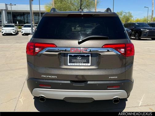 Smokey Quartz Metallic 2019 GMC Acadia SLT-2
