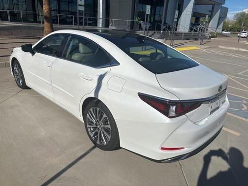 2019 Lexus ES 350 Base