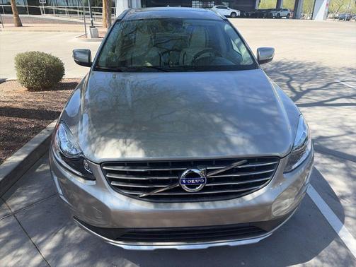 Seashell Metallic 2015 Volvo XC60 T5 Premier