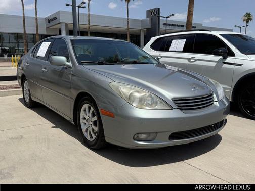 Gray 2002 Lexus ES 300 Base