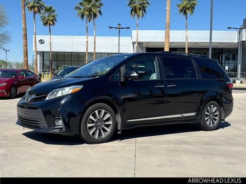 2019 Toyota Sienna Limited Premium