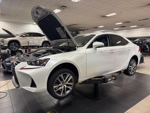 2019 Lexus IS 300 Base