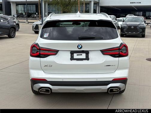 Mineral White Metallic 2024 BMW X3 xDrive30i
