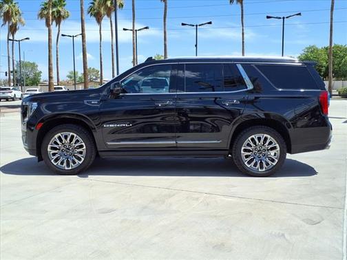 2023 GMC Yukon Denali Ultimate