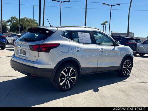 2017 Nissan Rogue Sport SL