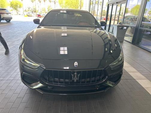 2022 Maserati Ghibli Modena