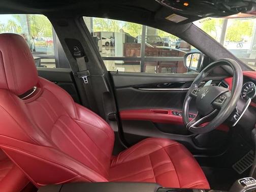 2022 Maserati Ghibli Modena