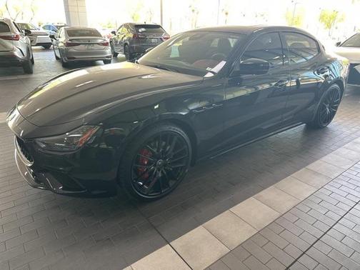 2022 Maserati Ghibli Modena