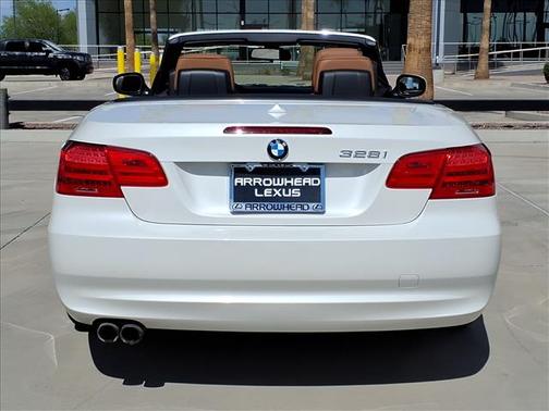 2011 BMW 328 328i