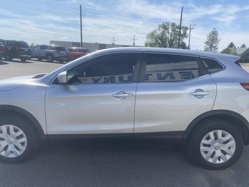 2019 Nissan Rogue Sport S