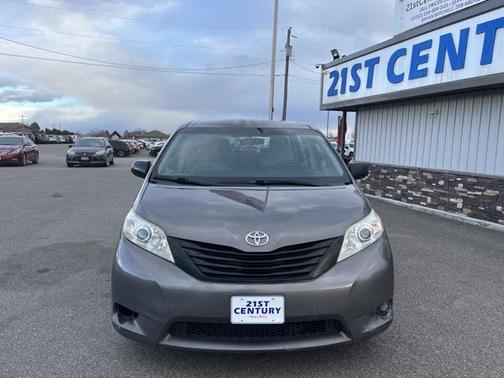 2015 Toyota Sienna L