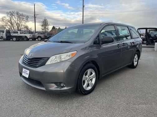 2015 Toyota Sienna L
