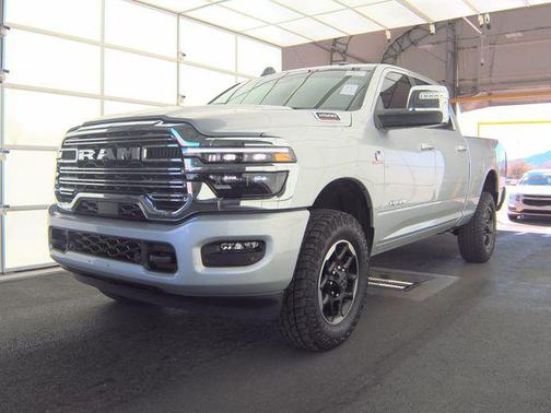 2026 RAM 2500 Laramie Crew Cab 4x4 6'4' Box