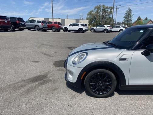 2016 MINI Hardtop Cooper