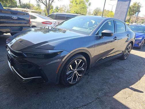 2024 Toyota Crown XLE