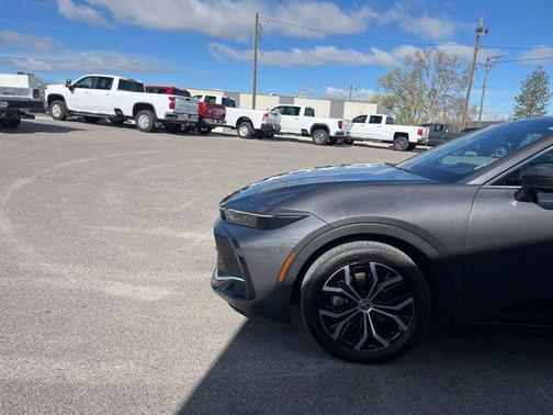 Magnetic Gray Metallic 2024 Toyota Crown XLE