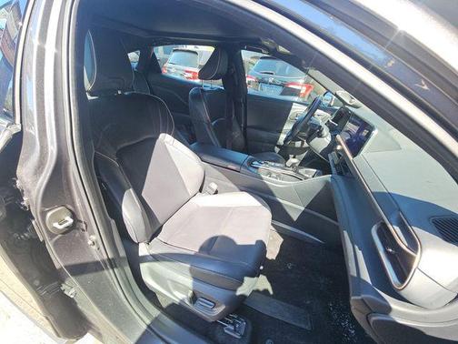 2024 Toyota Crown XLE