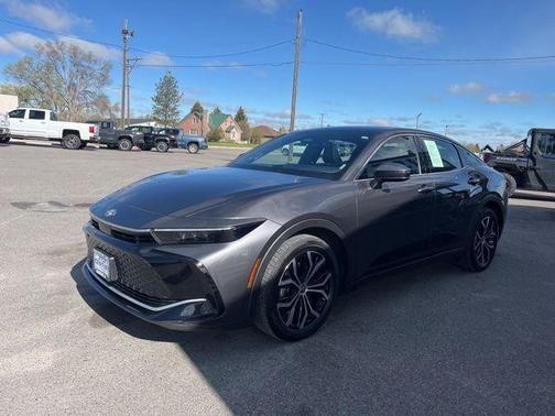 Magnetic Gray Metallic 2024 Toyota Crown XLE