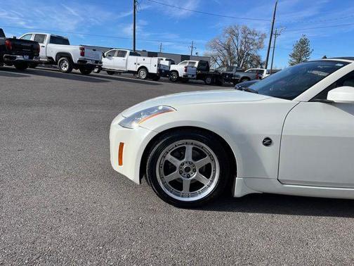 2004 Nissan 350Z Touring
