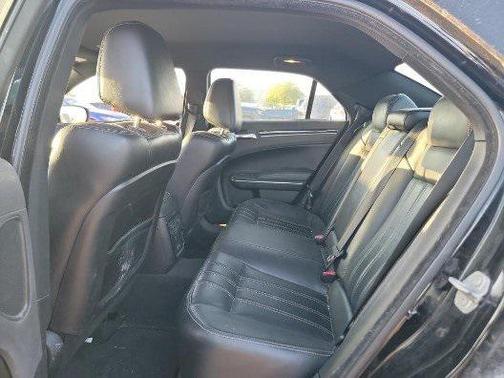 2017 Chrysler 300 S