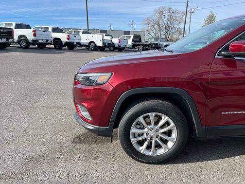 2019 Jeep Cherokee Latitude