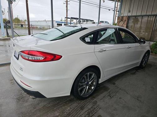 2019 Ford Fusion SEL
