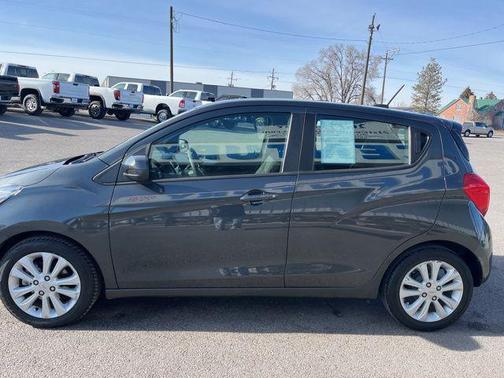 2017 Chevrolet Spark 1LT