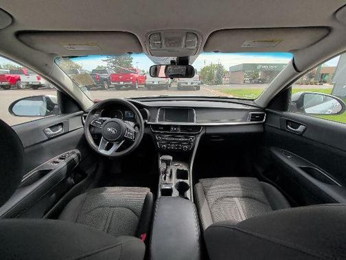 Sparkling Silver 2019 Kia Optima LX