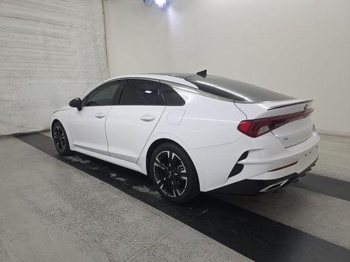 Glacial White Pearl 2021 Kia K5 GT-Line