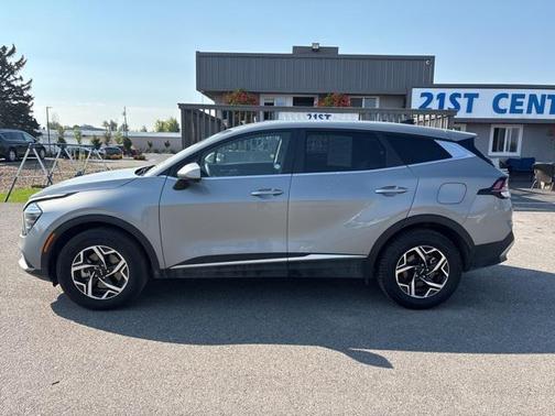 2024 Kia Sportage LX