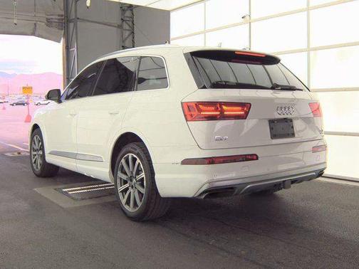 2017 Audi Q7 3.0T Premium