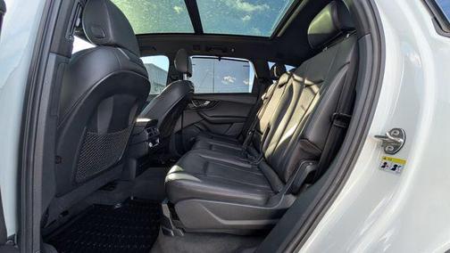 2017 Audi Q7 3.0T Premium