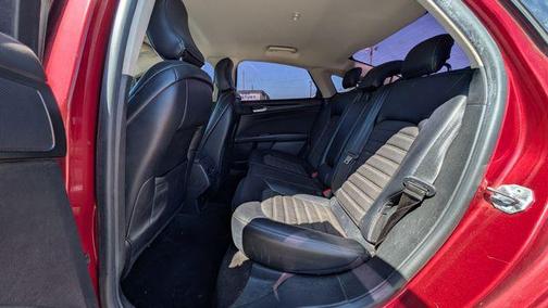 Ruby Red Metallic 2018 Ford Fusion SE
