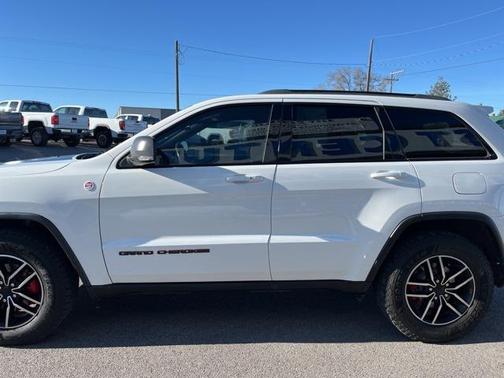 2019 Jeep Grand Cherokee Trailhawk