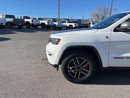 2019 Jeep Grand Cherokee Trailhawk