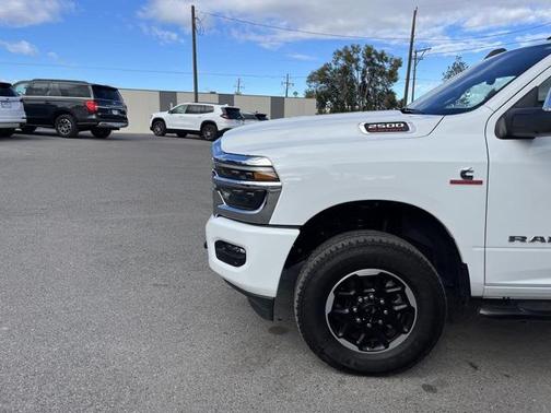 2025 RAM 2500 Laramie Crew Cab 4x4 6'4' Box