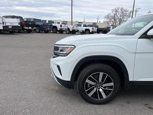 2021 Volkswagen Atlas 2.0T SE
